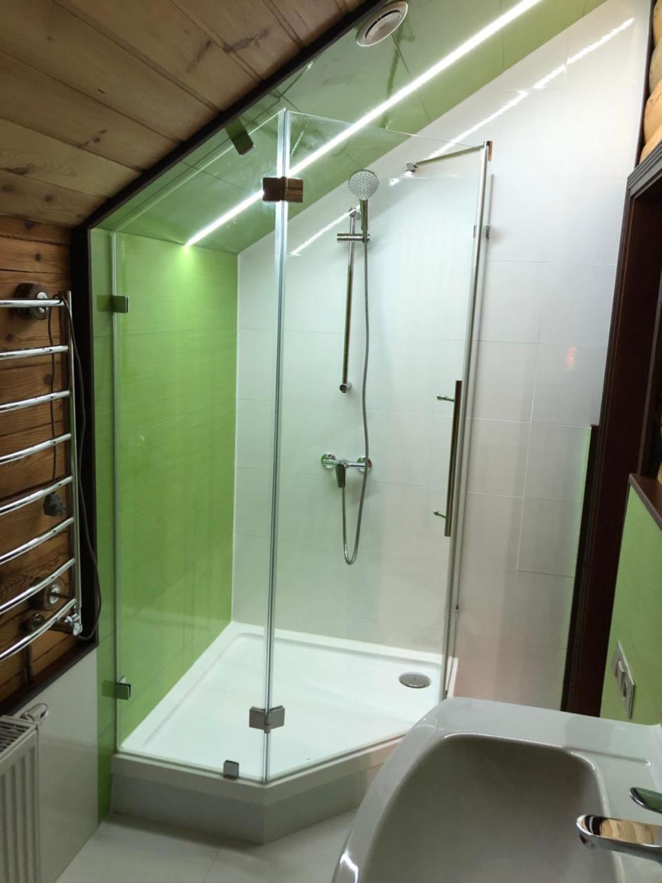 Golden Nest Yablunytsya
