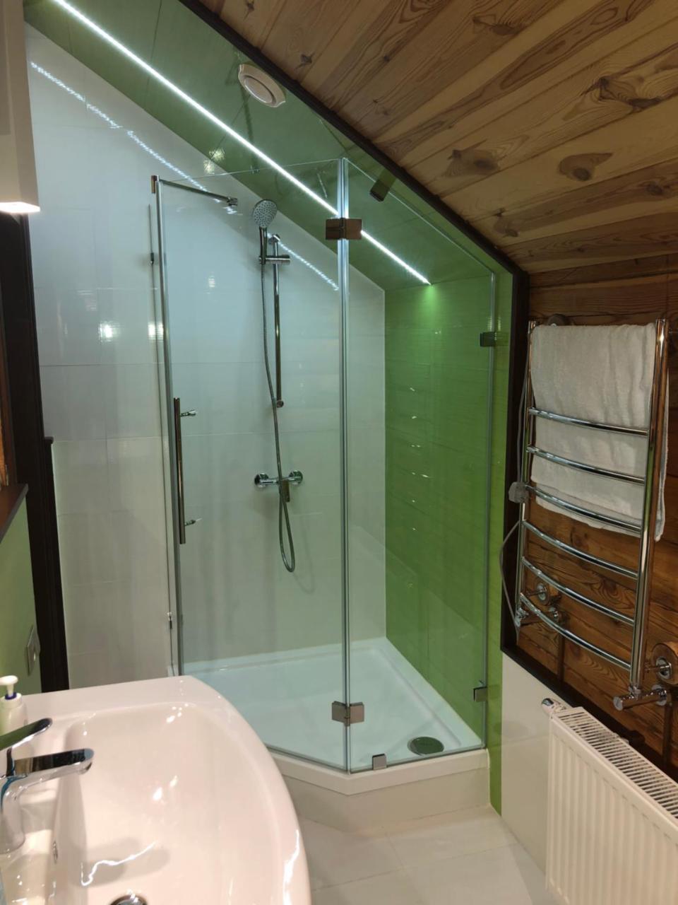Golden Nest Yablunytsya
